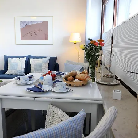 Strandnahe Ferienwohnung, Zentral Gelegen, Ost-balkon, Andreas Dirks-str. 2 Apartmán *